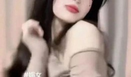 美女爆料直播露胸视频,直播意外走光！美女主播胸部画面引发热议