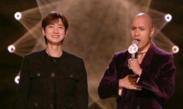 歌手5期完整版在线观看,巅峰对决，精彩瞬间回顾