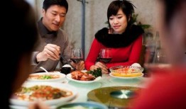 娱乐吃瓜酱相亲吃饭,一场美食与爱情的邂逅