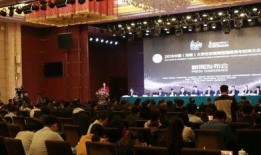 河南某大学学生爆料新闻,校园内惊现惊人一幕！