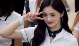 爱豆吃瓜娱乐酱周洁琼,爱豆吃瓜娱乐酱的甜蜜生活揭秘